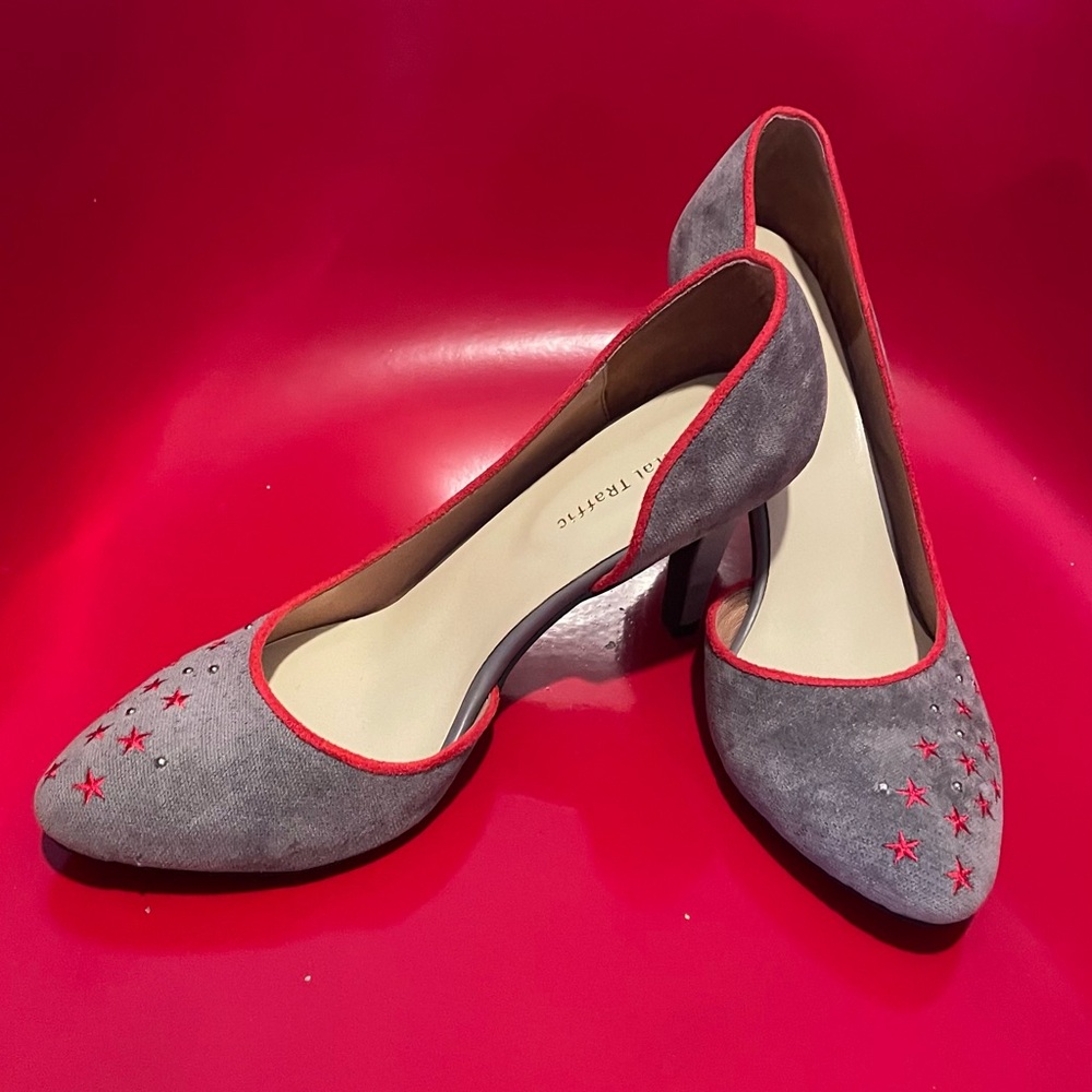 ORiental TRaffice Brand New women’s heels